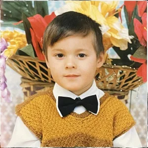 Svoimi Glazami - Детство