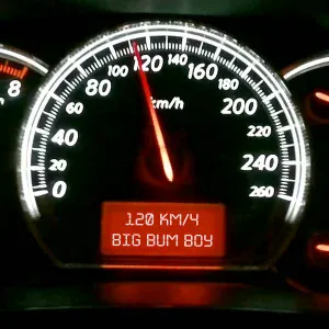 Big Bum Boy - 120 км/ч