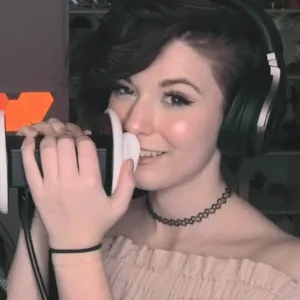 ASMR LillyVinnily - Perler Bead Touching