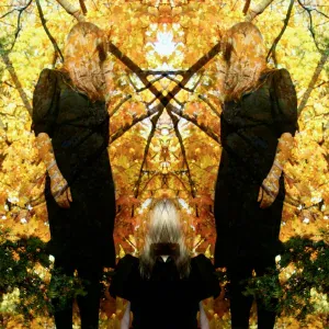 Austra - The Choke