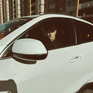 DiUv - Грустный в тачке