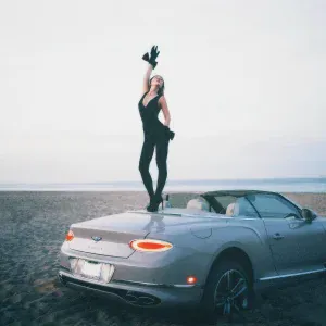 SASHA BELAIR - BENTLEY