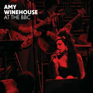 Amy Winehouse feat. Paul Weller, Jools Holland - Don't Go To Strangers