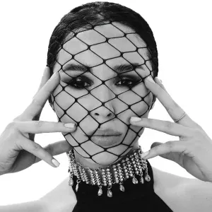 ANYA SOFIYAN - На стиле