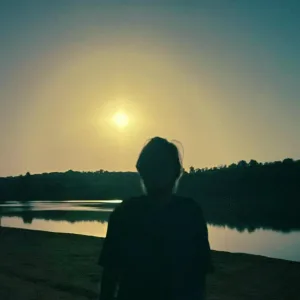 стал другим, Евгений Демин - Юность