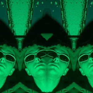RealLowly Pluto - Under