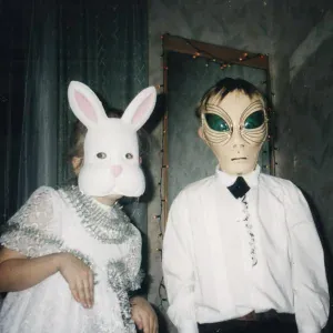 BLVKES - Mistletoe