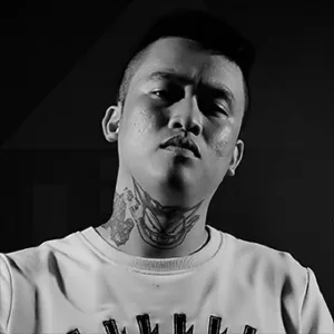 Jombie feat. Prod JT - Nóng (feat. Prod JT)