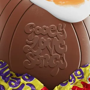 Cadbury Creme Egg, Lana McDonagh, Toby Horton - Tame This Wild Egg