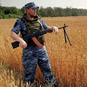 Павел Шевченко - В стенах разбитых