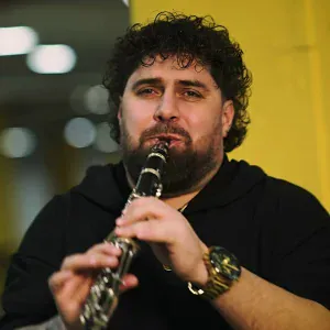 Artur Petrosyan - Sharan