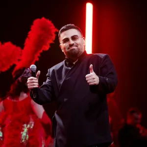 Arman Hovhannisyan - Dary Mek