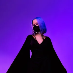 Anya Nami - Wake Me Up